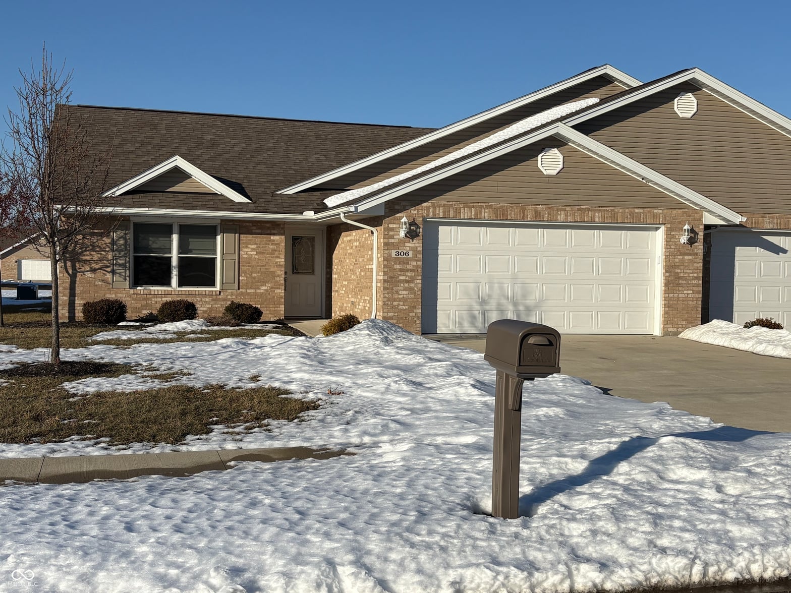 Front exterior at 306 E Charter Drive, Muncie, IN