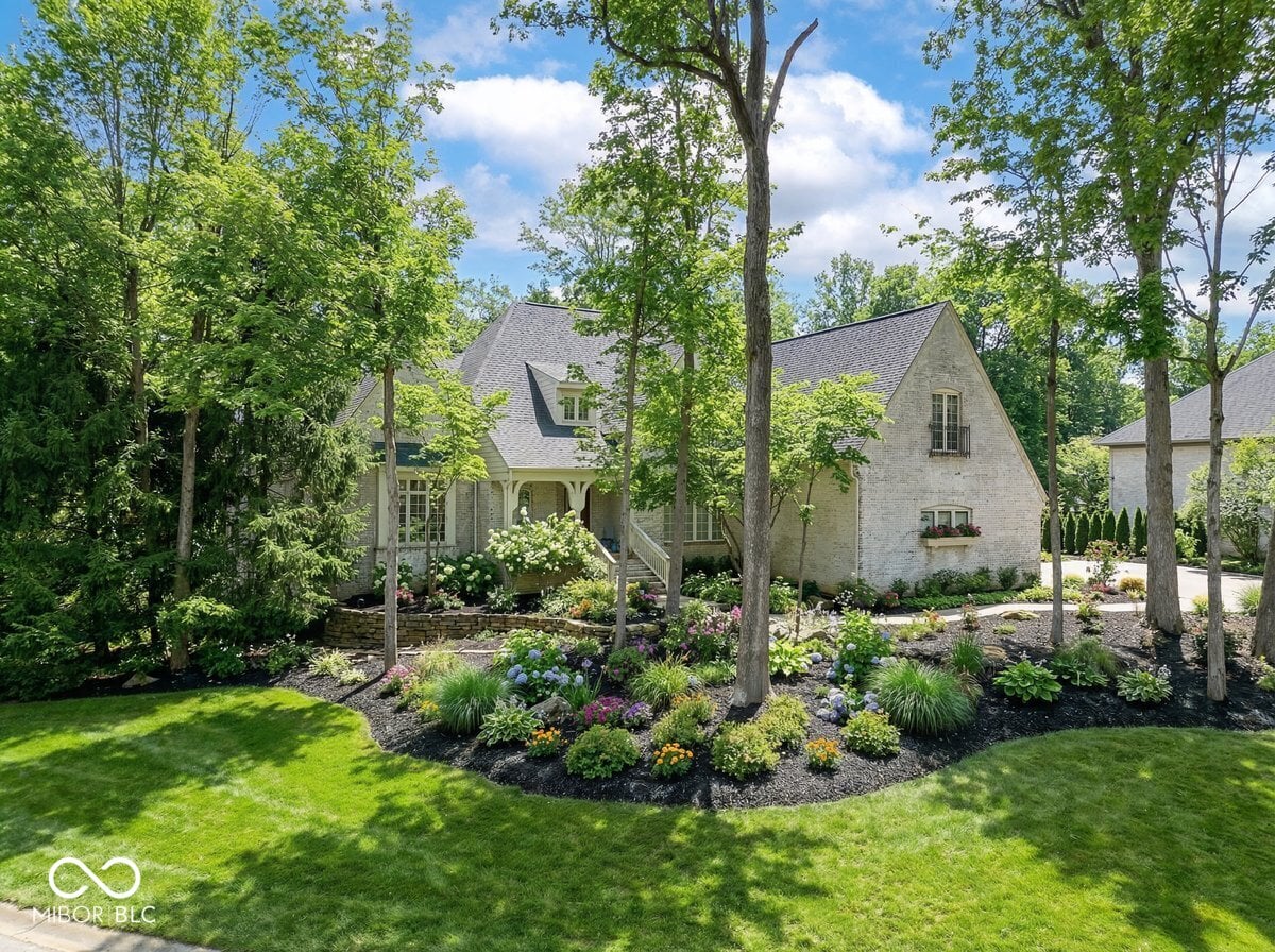 Photo of 9399 Irishmans Run Lane, Zionsville, IN