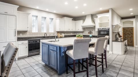 Photo of 9399 Irishmans Run Lane, Zionsville, IN