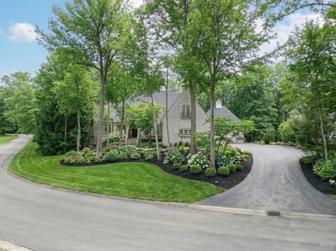 Photo of 9399 Irishmans Run Lane, Zionsville, IN