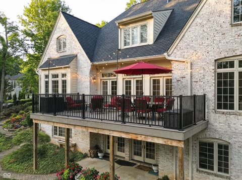 Photo of 9399 Irishmans Run Lane, Zionsville, IN