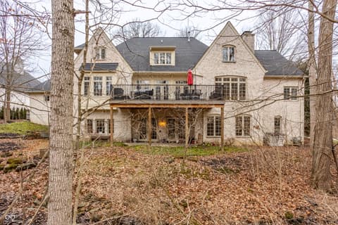 Photo of 9399 Irishmans Run Lane, Zionsville, IN