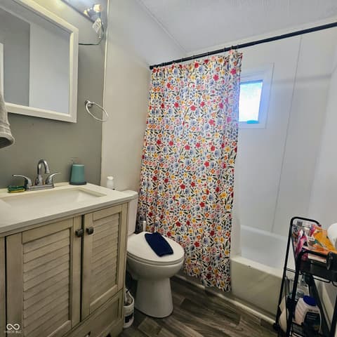 Bathroom at 1525 E 23rd Street, Muncie, IN