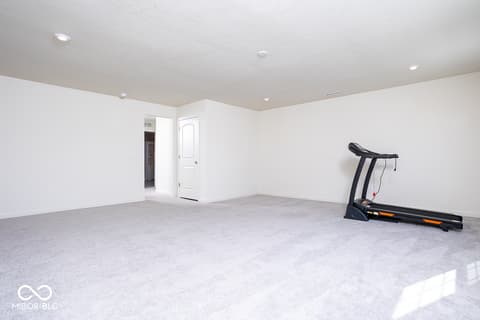 Bonus room at 5300 Veranda Drive, Noblesville, IN