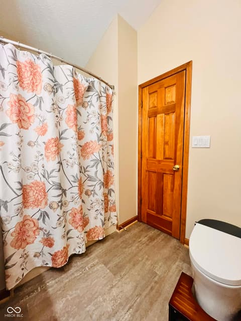 Bathroom at 126 Tracy Ridge Boulevard, Whiteland, IN