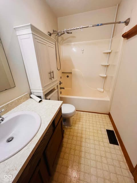 Bathroom at 126 Tracy Ridge Boulevard, Whiteland, IN