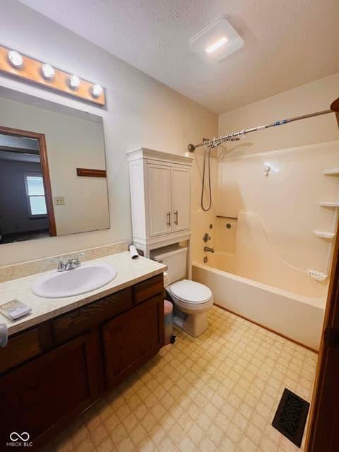 Bathroom at 126 Tracy Ridge Boulevard, Whiteland, IN