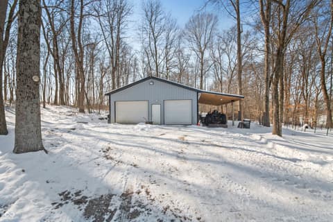Photo of 8813 W 750 N, Commiskey, IN