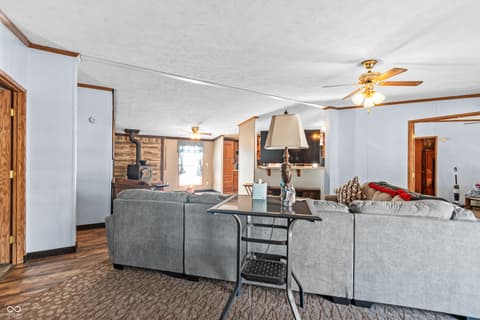 Photo of 8813 W 750 N, Commiskey, IN