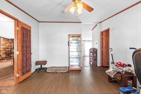 Photo of 8813 W 750 N, Commiskey, IN