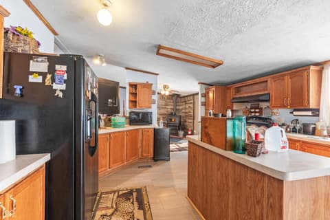 Photo of 8813 W 750 N, Commiskey, IN