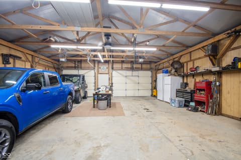 Photo of 8813 W 750 N, Commiskey, IN