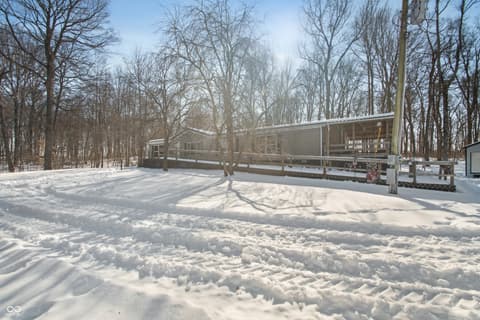 Photo of 8813 W 750 N, Commiskey, IN