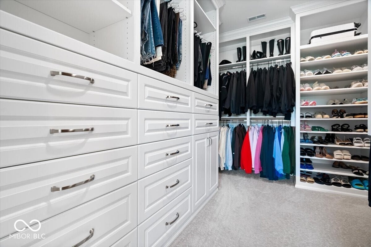 Walk In Closets
