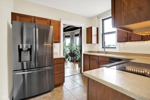 Photo of 2161 N Meridian Street, Indianapolis, IN