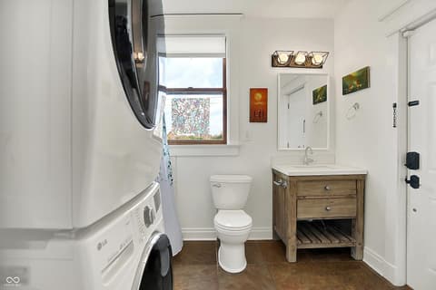 Photo of 2161 N Meridian Street, Indianapolis, IN