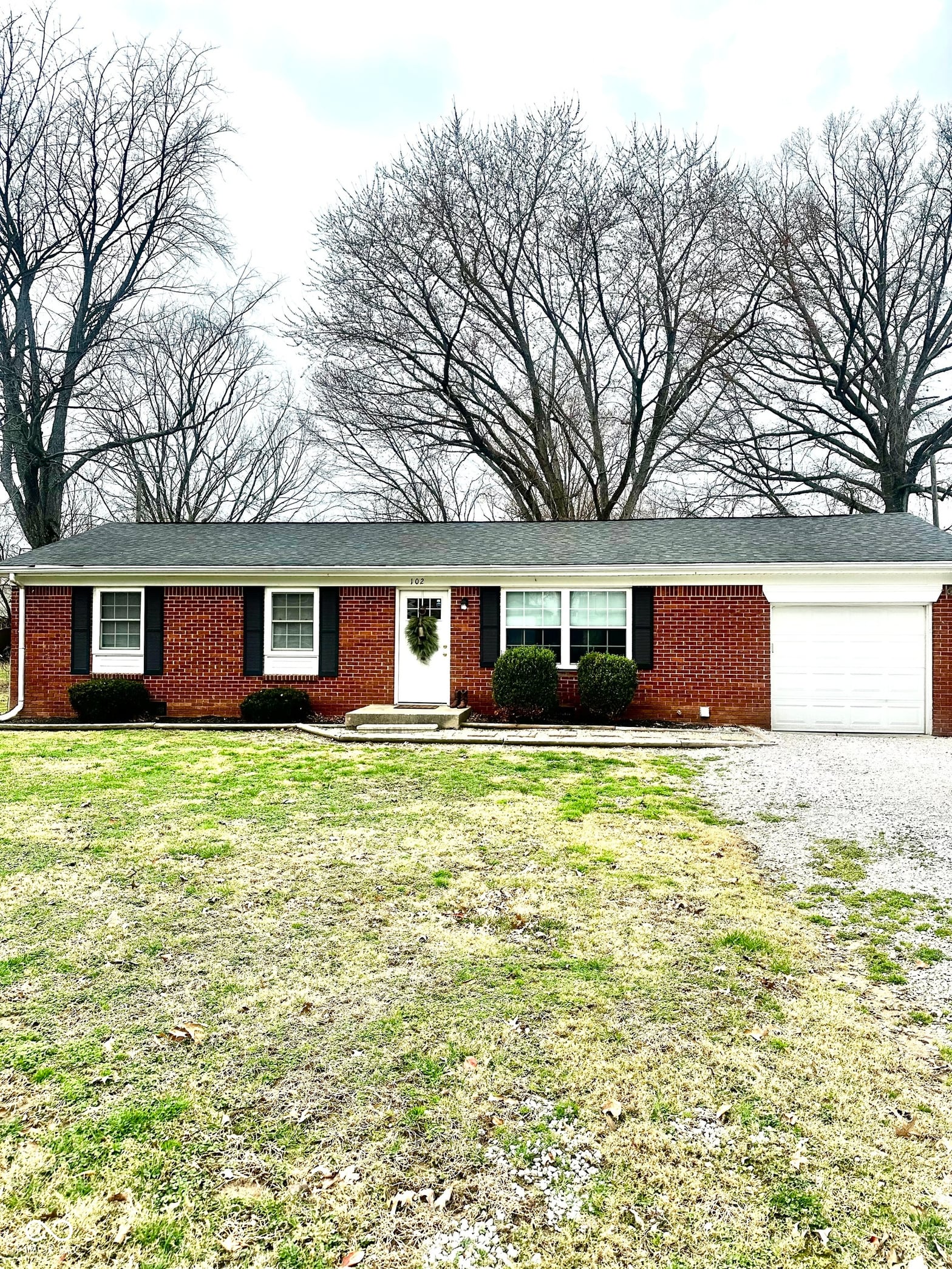 Photo of 102 West Street, Cloverdale, IN