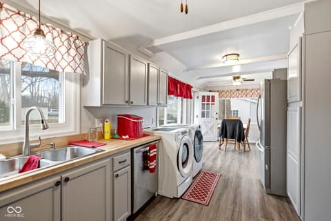 Photo of 4747 Guion Road, Indianapolis, IN