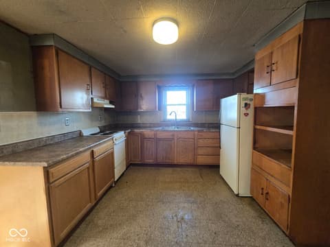Kitchen at 691 E Middle Street, Rosedale, IN