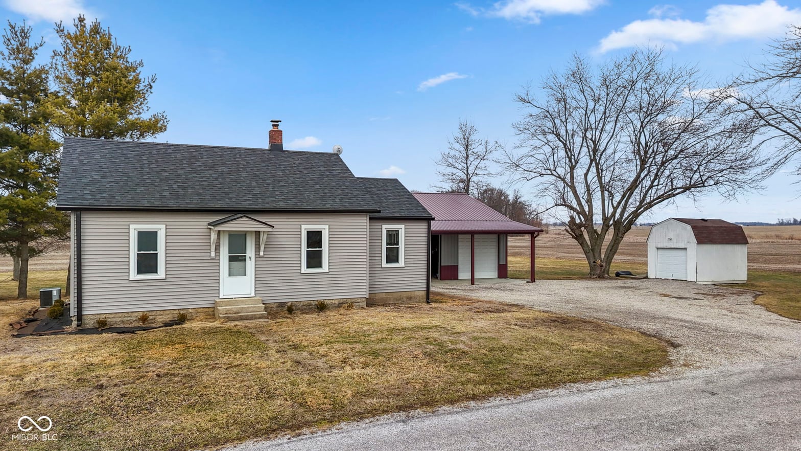 Photo of 784 E 800 N, Rushville, IN