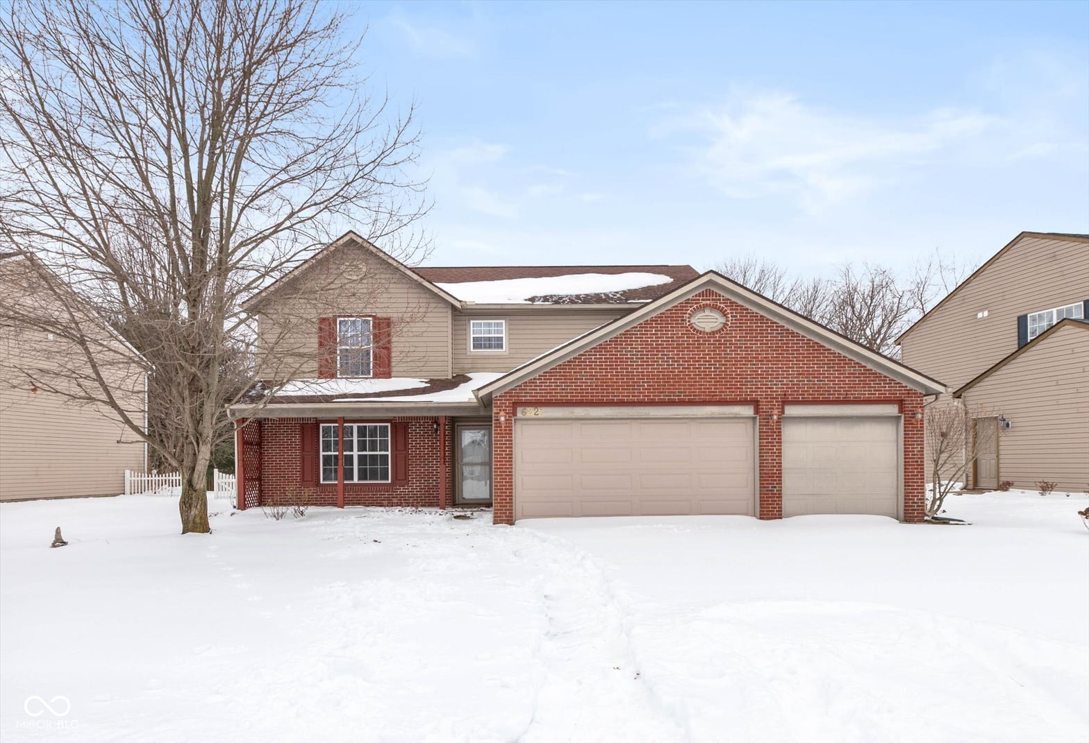 Front exterior at 6221 E Ayrshire Circle, Camby, IN