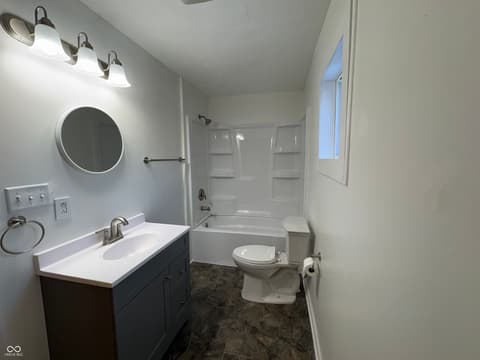 Photo of 151 S Grant Street, Cloverdale, IN