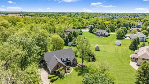Photo of 1603 S Jeanne Court, New Palestine, IN