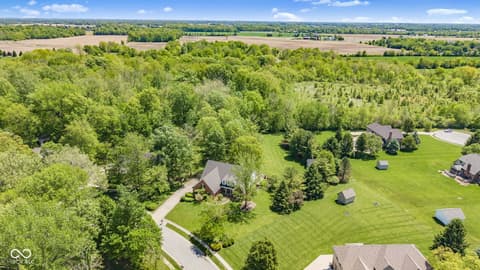 Photo of 1603 S Jeanne Court, New Palestine, IN