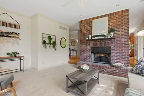 Photo of 1603 S Jeanne Court, New Palestine, IN