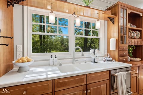 Photo of 1603 S Jeanne Court, New Palestine, IN
