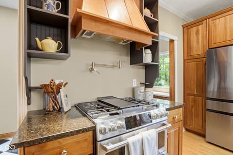 Photo of 1603 S Jeanne Court, New Palestine, IN