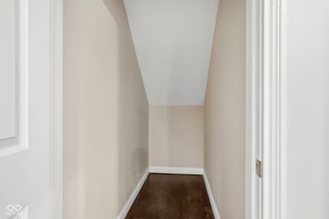 Photo of 1603 S Jeanne Court, New Palestine, IN