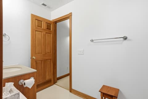 Photo of 1603 S Jeanne Court, New Palestine, IN