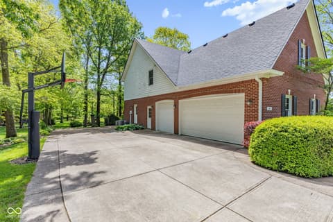 Photo of 1603 S Jeanne Court, New Palestine, IN