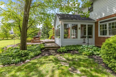 Photo of 1603 S Jeanne Court, New Palestine, IN