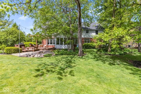 Photo of 1603 S Jeanne Court, New Palestine, IN