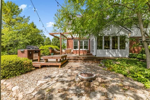Photo of 1603 S Jeanne Court, New Palestine, IN