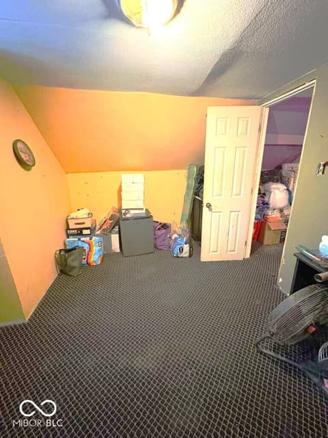 Bonus room at 1839 Singleton Street, Indianapolis, IN