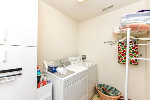 Laundry room at 4739 W Harrisburg Court, New Palestine, IN
