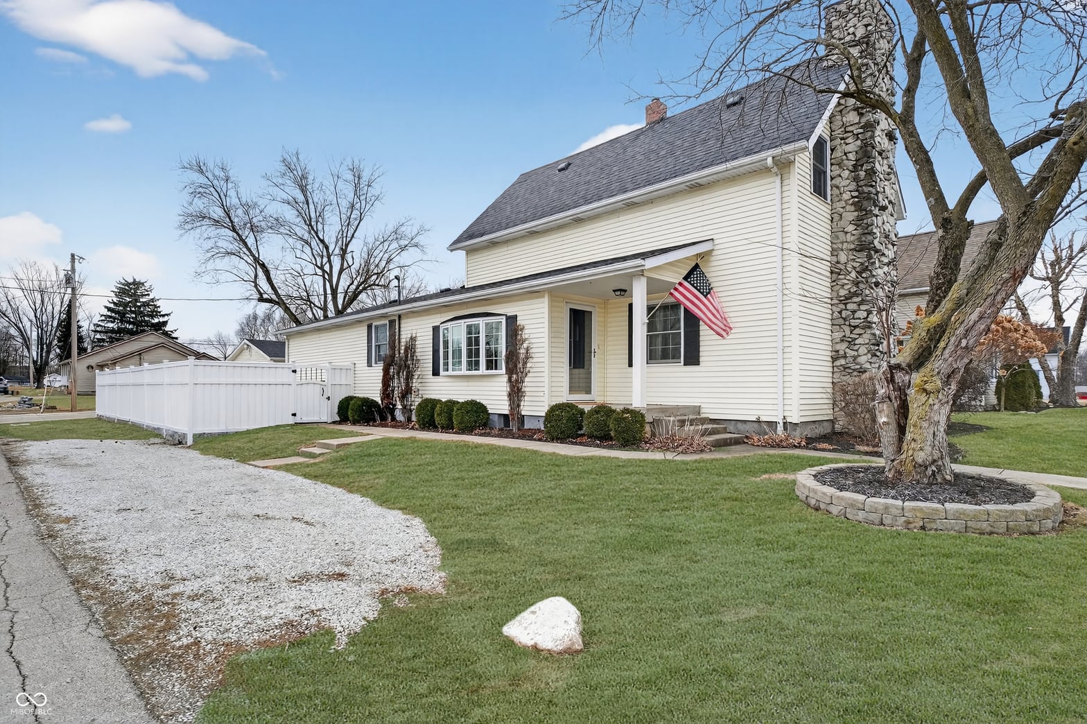Photo of 413 Mulberry Street, Frankton, IN