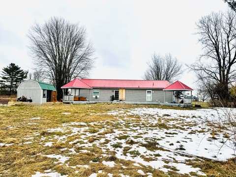 Front exterior at 5495 E Greensburg Road, Franklin, IN