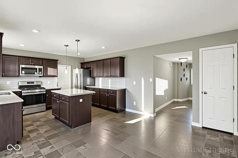 Photo of 624 Van Buren Street, Greenfield, IN