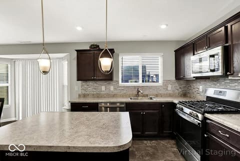 Photo of 624 Van Buren Street, Greenfield, IN