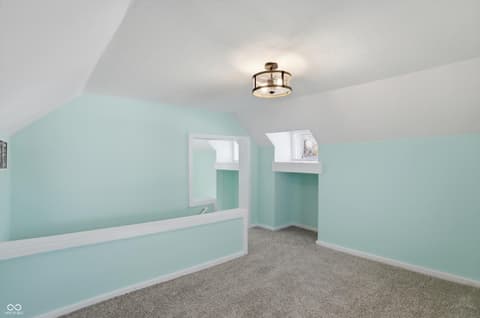 Photo of 104 S Broad Street, Mooreland, IN