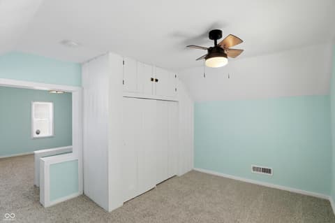 Photo of 104 S Broad Street, Mooreland, IN
