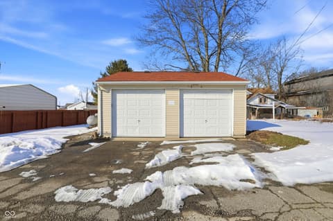 Photo of 104 S Broad Street, Mooreland, IN