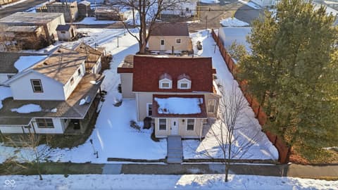 Photo of 104 S Broad Street, Mooreland, IN