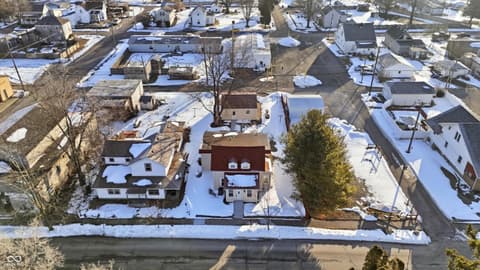 Photo of 104 S Broad Street, Mooreland, IN