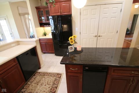 Kitchen at 10160 Basalt Court, Noblesville, IN