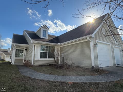 9049 Lisering Circle